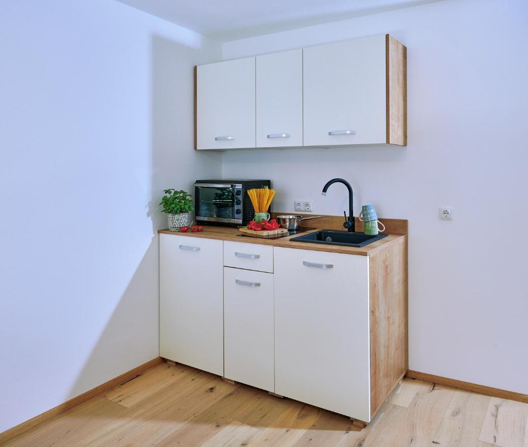 Ferienwohnung Zimmer Tittmoning Stadtplatz 27 المظهر الخارجي الصورة